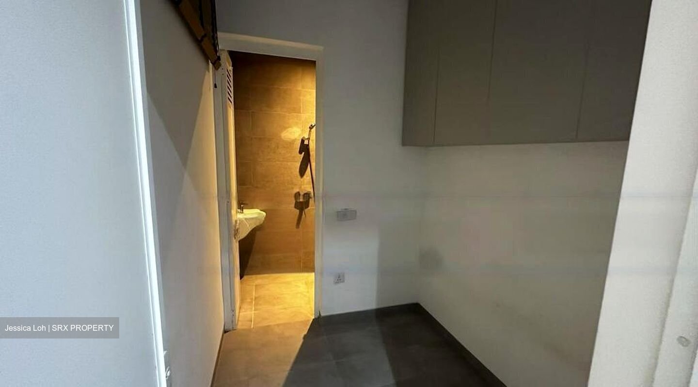 Bukit Timah Road (D10), Semi-Detached #457390741